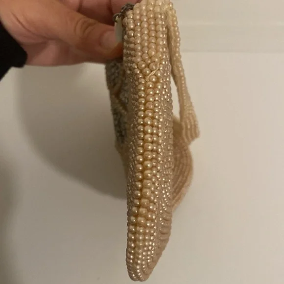 Stunning Vintage Beaded Purse - Picture 4 of 8